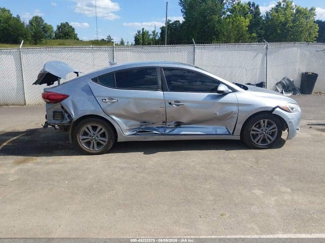 2017 HYUNDAI ELANTRA SE 6