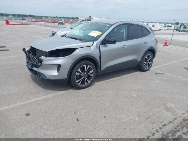 2021 FORD ESCAPE SE 2