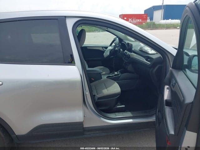 2021 FORD ESCAPE SE 5