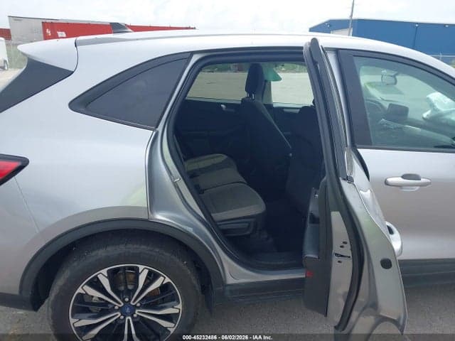 2021 FORD ESCAPE SE 8