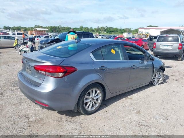 2017 KIA FORTE S 4