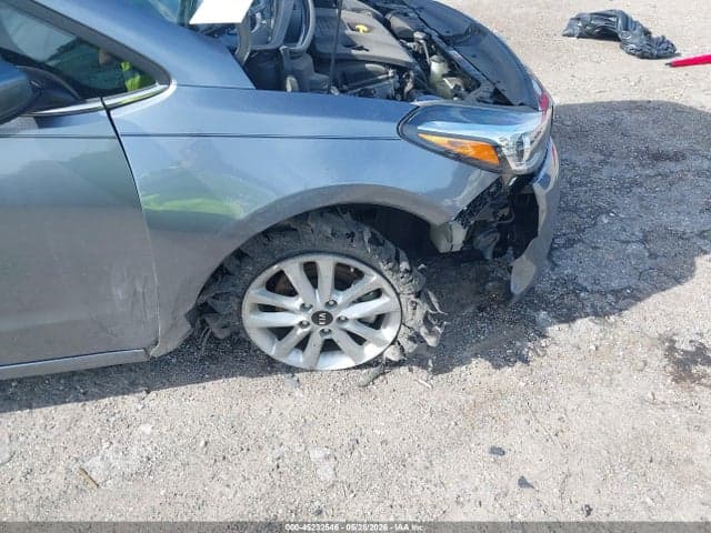 2017 KIA FORTE S 6
