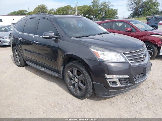 2017 CHEVROLET TRAVERSE 2LT 1