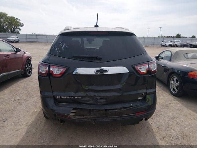 2017 CHEVROLET TRAVERSE 2LT 16