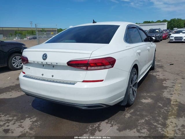 2021 VOLKSWAGEN PASSAT 2.0T SE 4