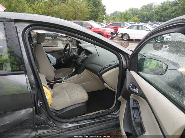 2017 FORD FOCUS SE 5