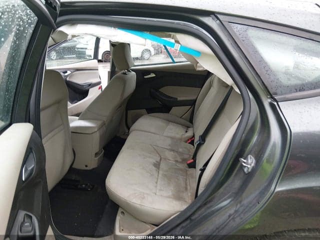 2017 FORD FOCUS SE 8