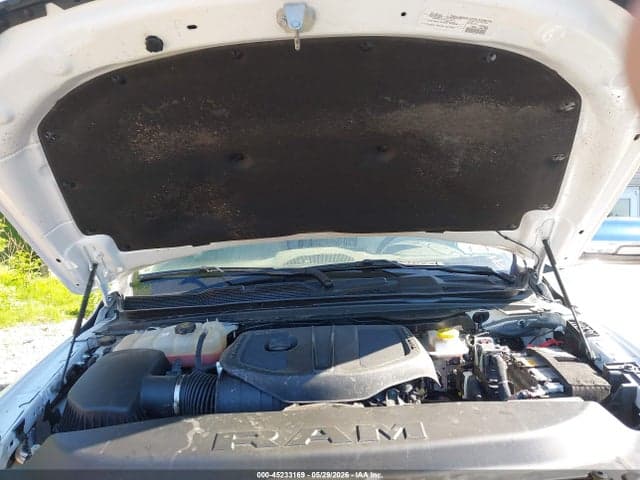 2025 RAM 1500 LARAMIE 10
