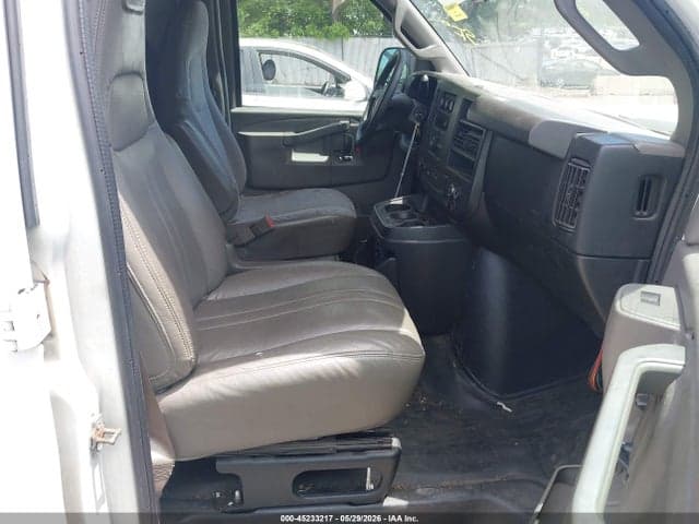 2018 GMC SAVANA 2500 WORK VAN 5
