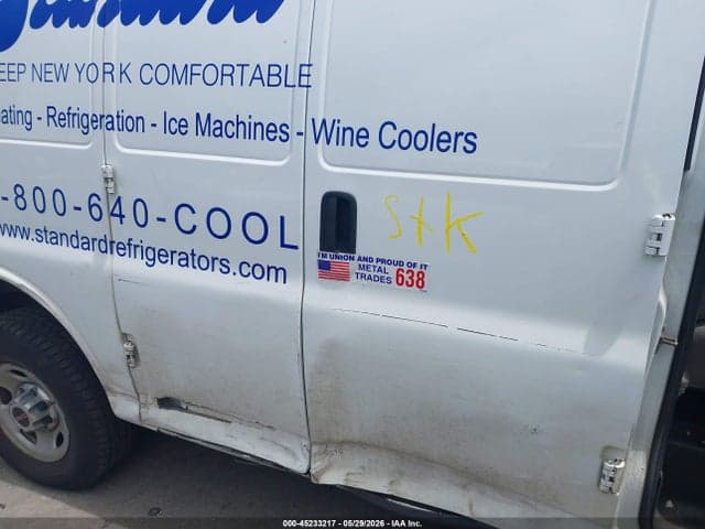2018 GMC SAVANA 2500 WORK VAN 8