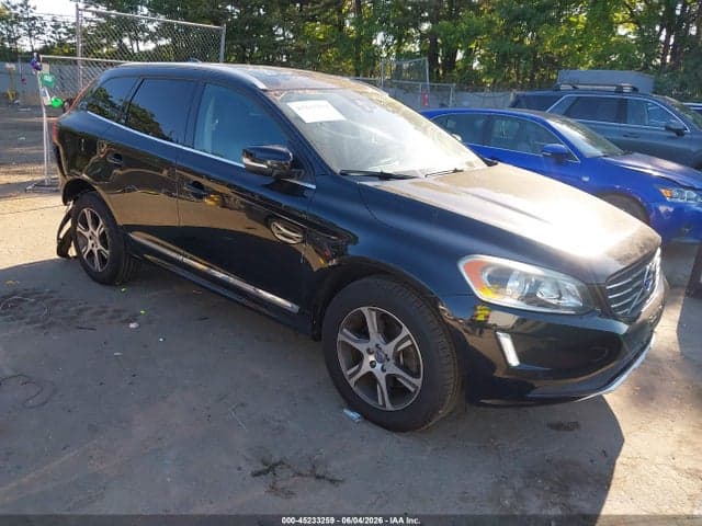 2015 VOLVO XC60 T6