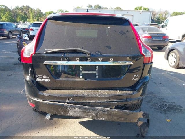 2015 VOLVO XC60 T6 6