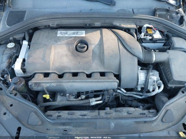 2015 VOLVO XC60 T6 10