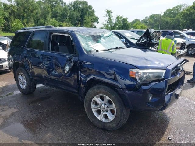 2021 TOYOTA 4RUNNER SR5 1