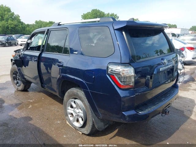 2021 TOYOTA 4RUNNER SR5 3