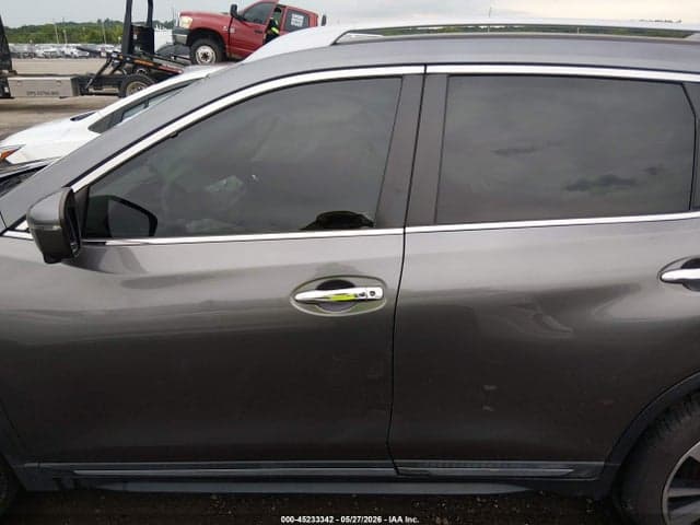2019 NISSAN ROGUE SL 14