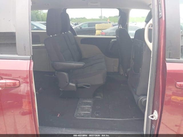 2018 DODGE GRAND CARAVAN SE 8