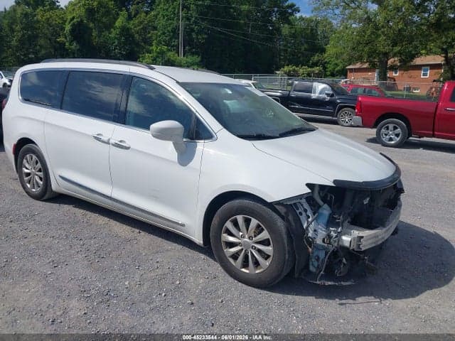 2017 CHRYSLER PACIFICA TOURING-L - 1