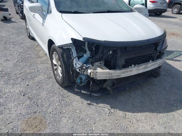 2017 CHRYSLER PACIFICA TOURING-L 6