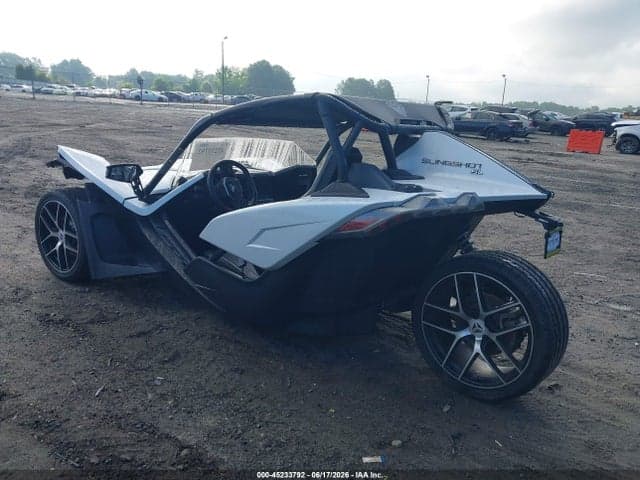 2022 POLARIS SLINGSHOT SL 3