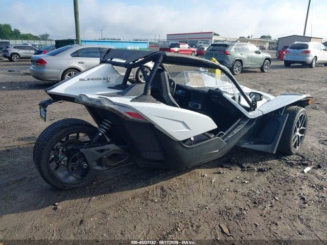 2022 POLARIS SLINGSHOT SL 4