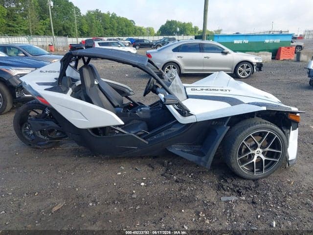 2022 POLARIS SLINGSHOT SL 5
