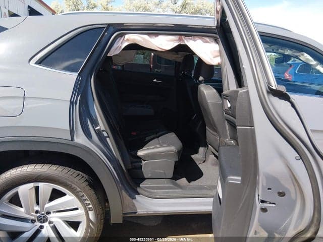 2020 VOLKSWAGEN ATLAS CROSS SPORT 3.6L V6 SE W/TECHNOLOGY/3.6L V6 SE W/TECHNOLOGY R-LINE 8