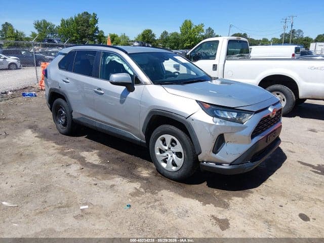 2019 TOYOTA RAV4 LE 1