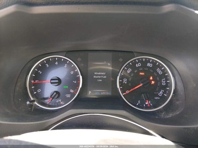 2019 TOYOTA RAV4 LE 7