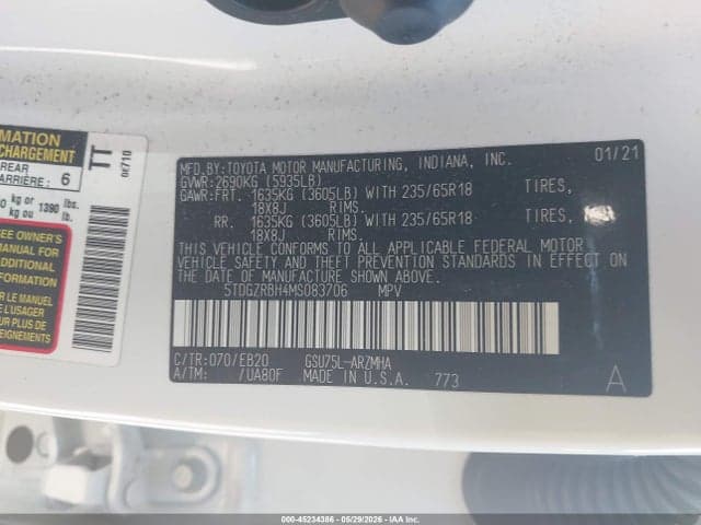 2021 TOYOTA HIGHLANDER XLE 9