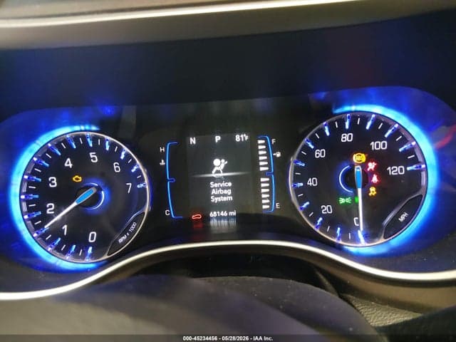2021 CHRYSLER VOYAGER LXI 7