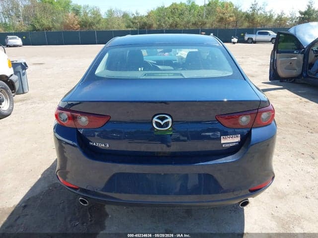 2022 MAZDA MAZDA3 SELECT 16