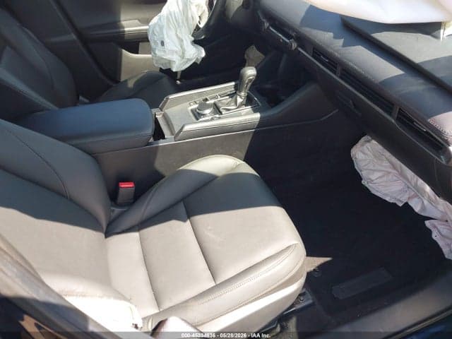 2022 MAZDA MAZDA3 SELECT 5
