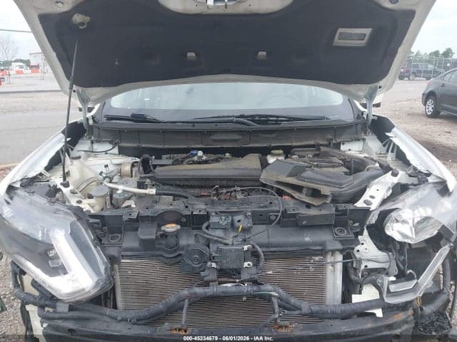 2018 NISSAN ROGUE SV 10