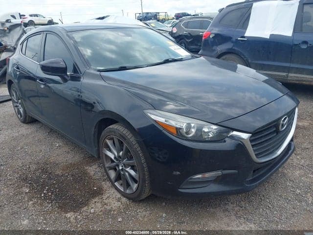2018 MAZDA MAZDA3 TOURING 1