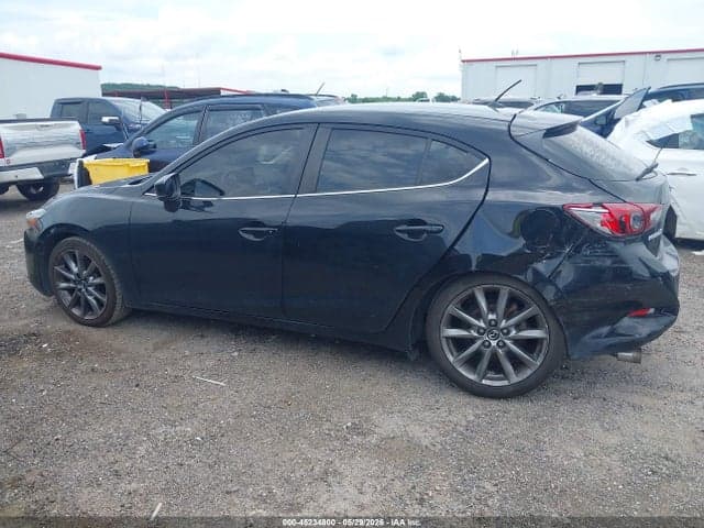 2018 MAZDA MAZDA3 TOURING 14
