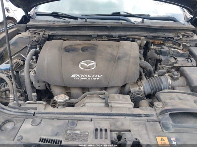 2018 MAZDA MAZDA3 TOURING 10