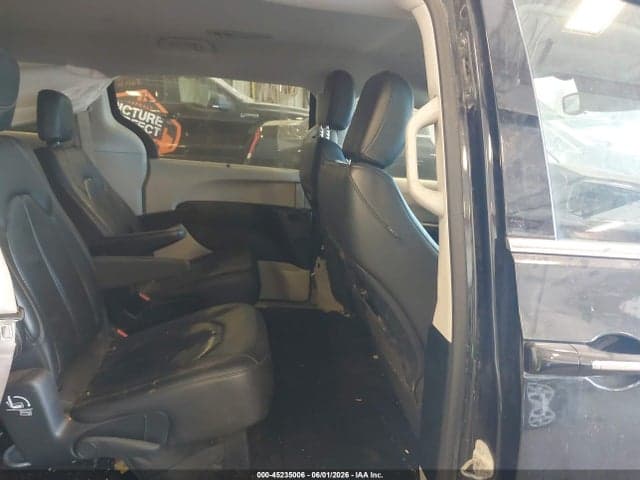 2018 CHRYSLER PACIFICA TOURING L 8