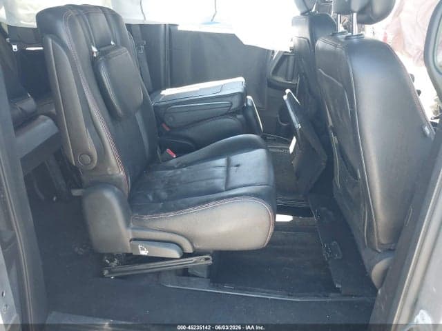2018 DODGE GRAND CARAVAN GT 8