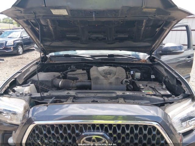 2018 TOYOTA TACOMA TRD SPORT 10