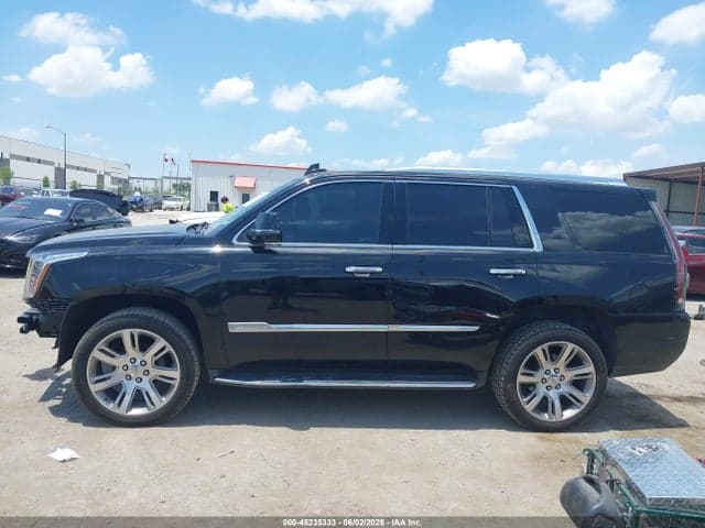 2017 CADILLAC ESCALADE LUXURY 14