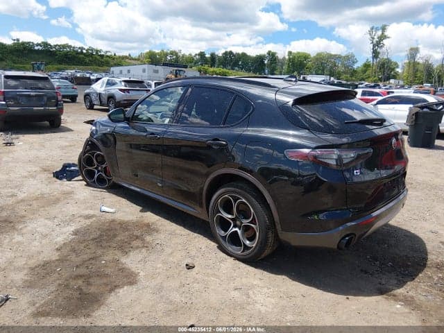2024 ALFA ROMEO STELVIO TI AWD 3
