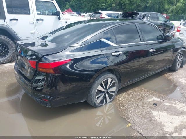 2021 NISSAN ALTIMA SV FWD 4