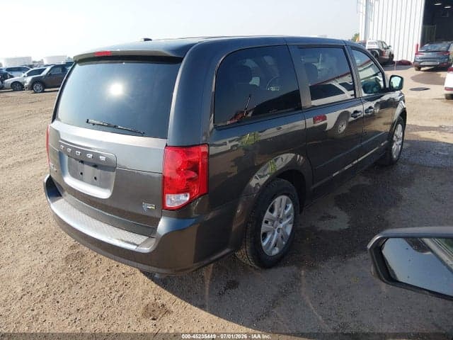 2017 DODGE GRAND CARAVAN SE 4