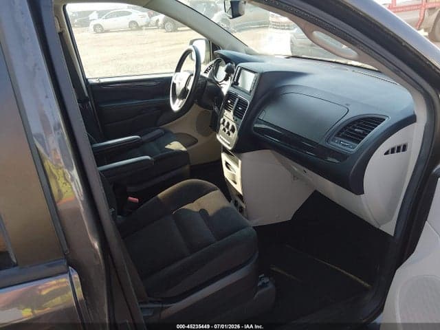 2017 DODGE GRAND CARAVAN SE 5