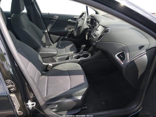 2017 CHEVROLET CRUZE LT AUTO 5