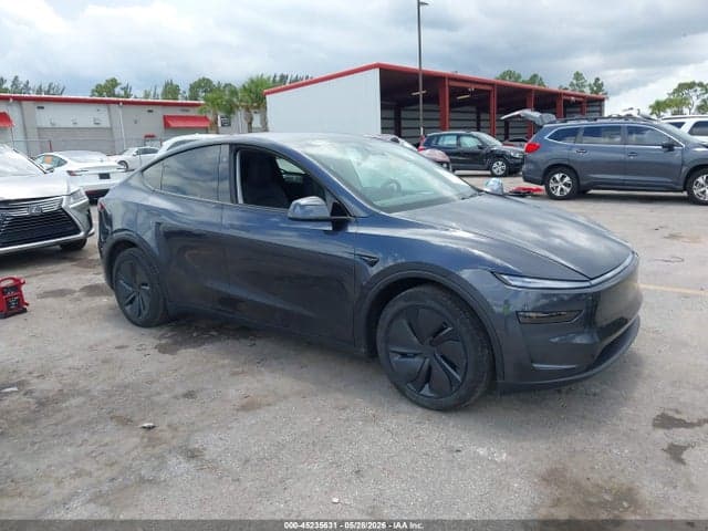 2026 TESLA MODEL Y
