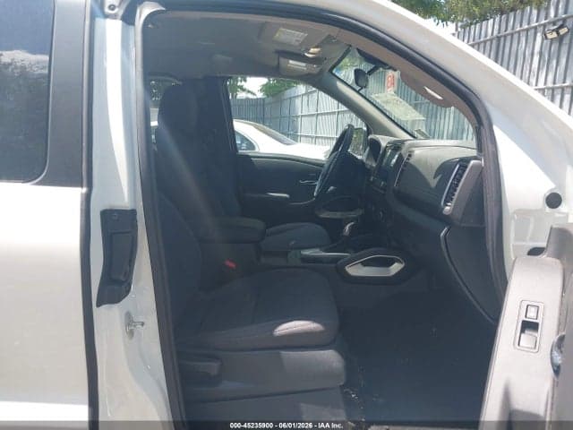 2024 NISSAN FRONTIER KING CAB SV 4X4 5