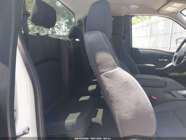 2024 NISSAN FRONTIER KING CAB SV 4X4 8