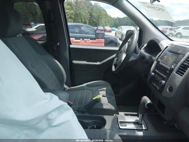 2018 NISSAN FRONTIER S 5